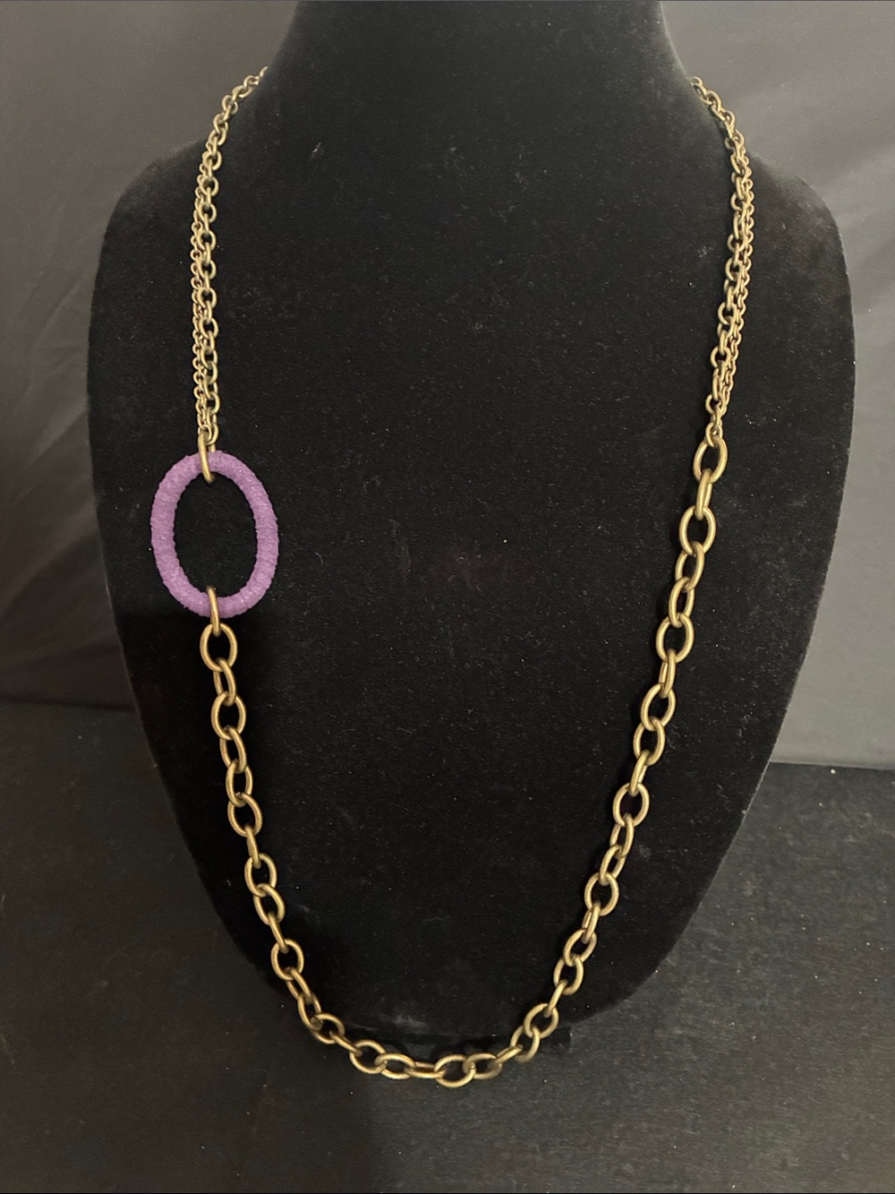 Vintage Carolee Gold Necklace with Purple Oval Accent with T-Bar closure